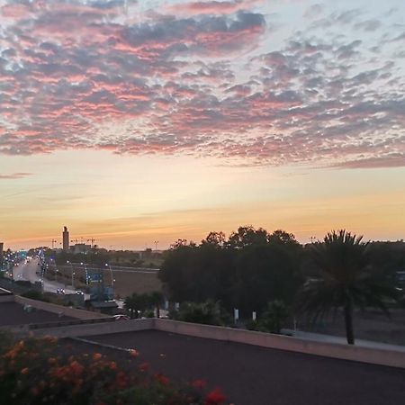 Grand Appartement Vue Golf A 2 Min De La Plage Бузника Экстерьер фото